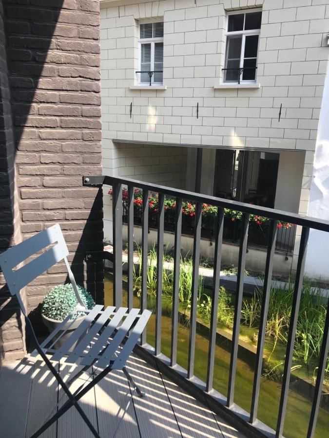 Vixx Suites Arrondissement di Malines Esterno foto