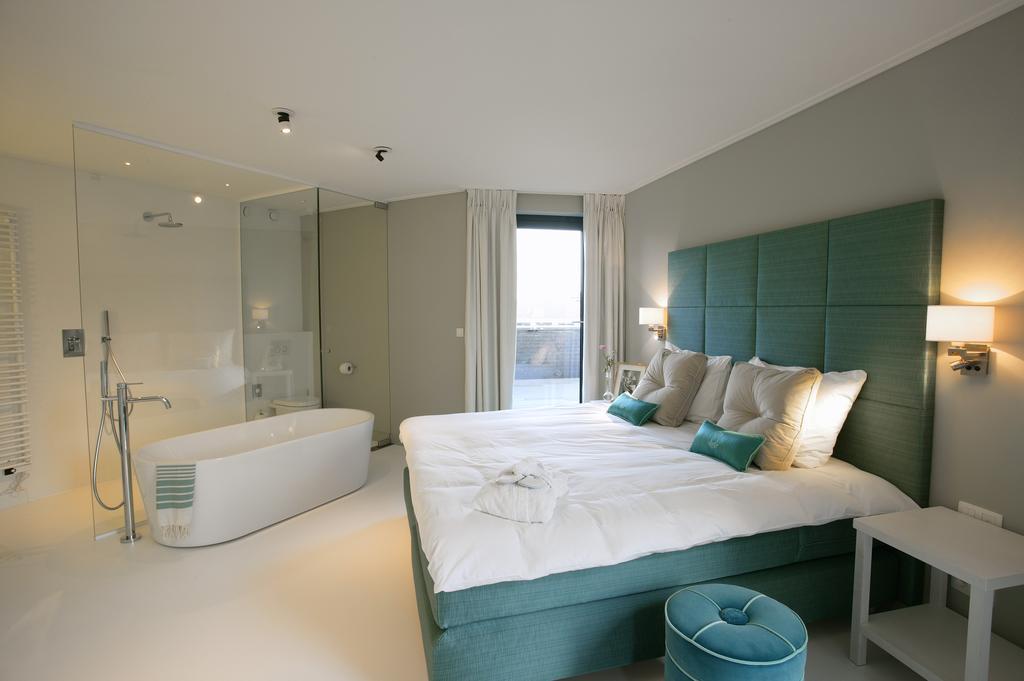Vixx Suites Arrondissement di Malines Esterno foto