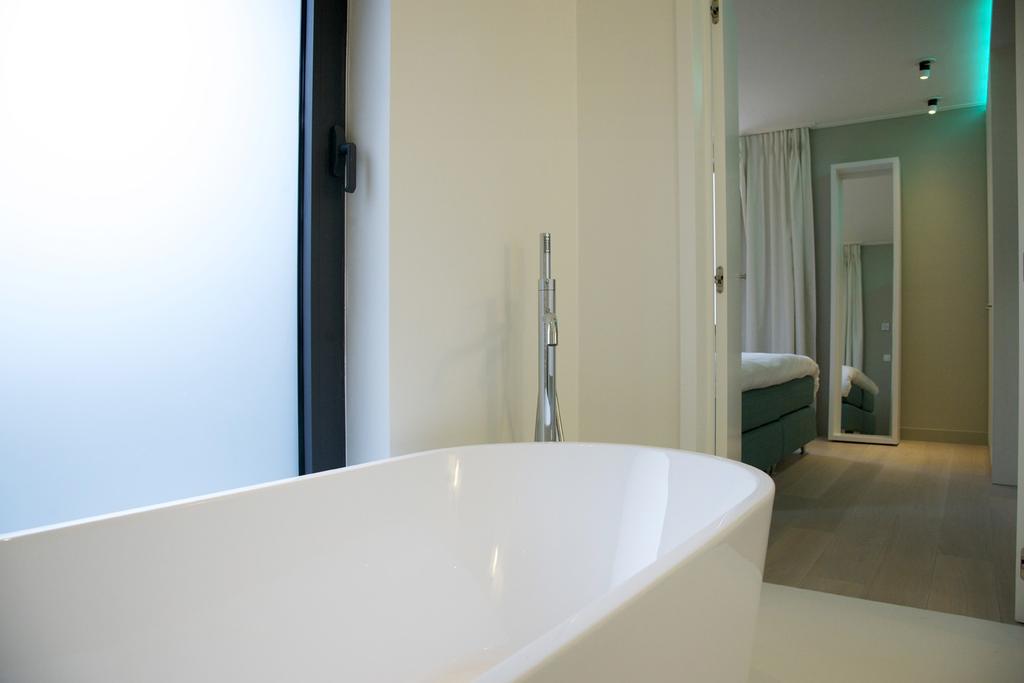 Vixx Suites Arrondissement di Malines Esterno foto