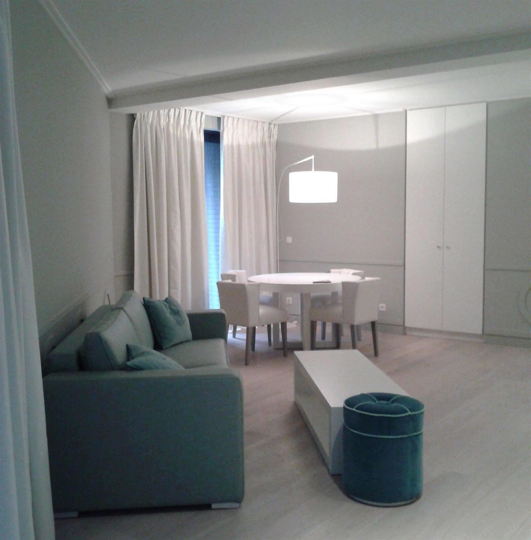 Vixx Suites Arrondissement di Malines Esterno foto